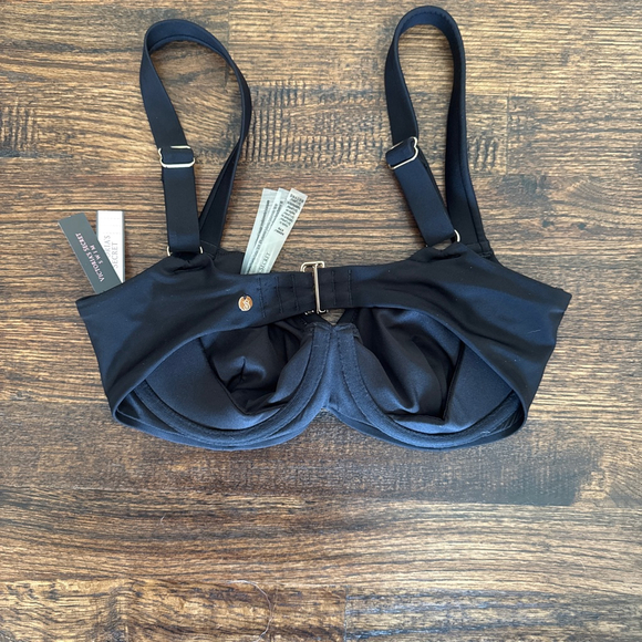 Victoria’s Secret structured bikini top, 32DD NWT￼ - Picture 3 of 3